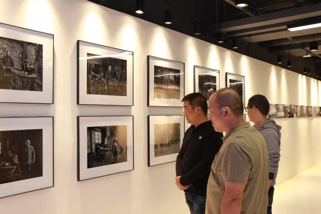 綠水青山“藝”湖州，重溫初心擔使命——城建集團開展主題黨日活動